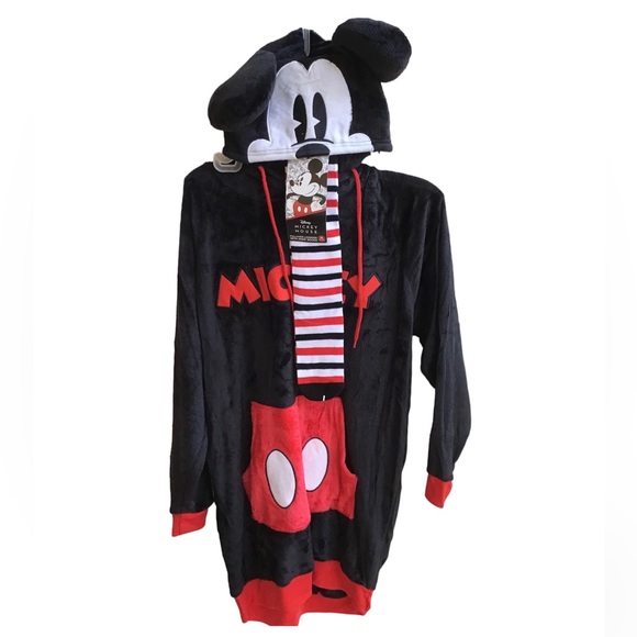 Disney’s Mickey Mouse Sleep Lounger with Socks (NWT) (Size: Medium/ 8/10) - Picture 5 of 14